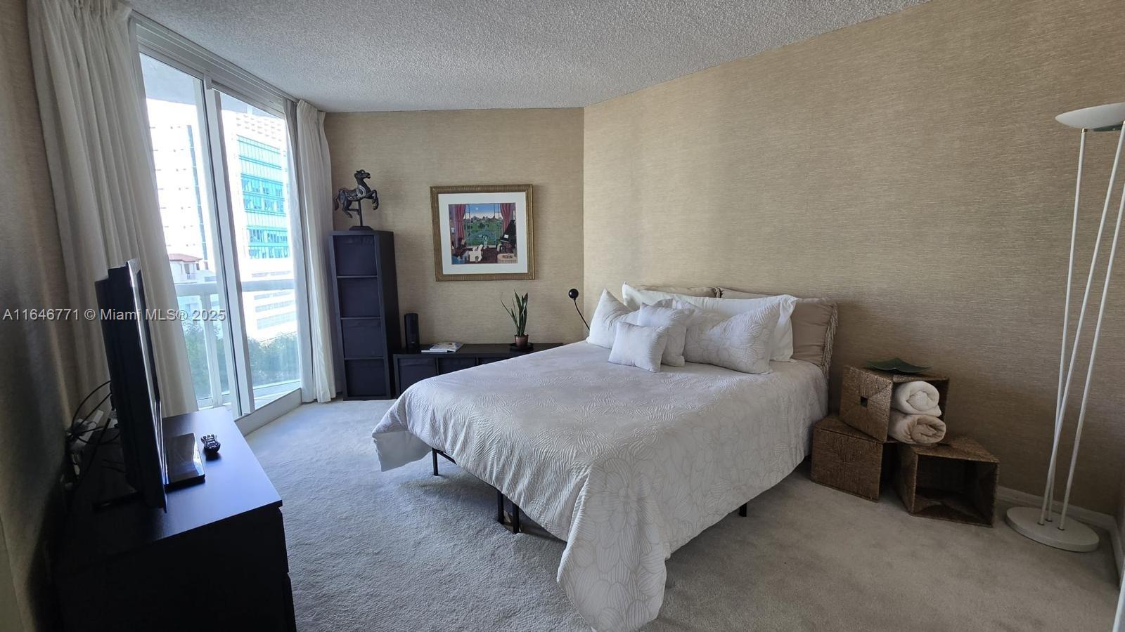 OCEANIA IV CONDO - Residential