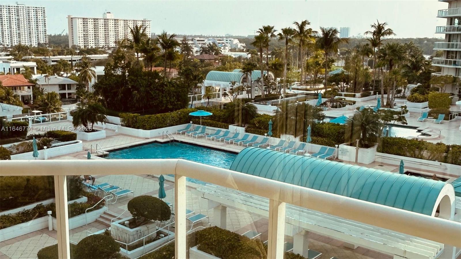 OCEANIA IV CONDO - Residential