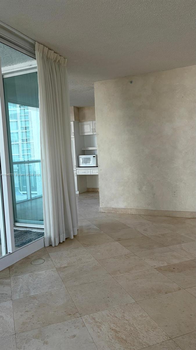 OCEANIA IV CONDO - Residential