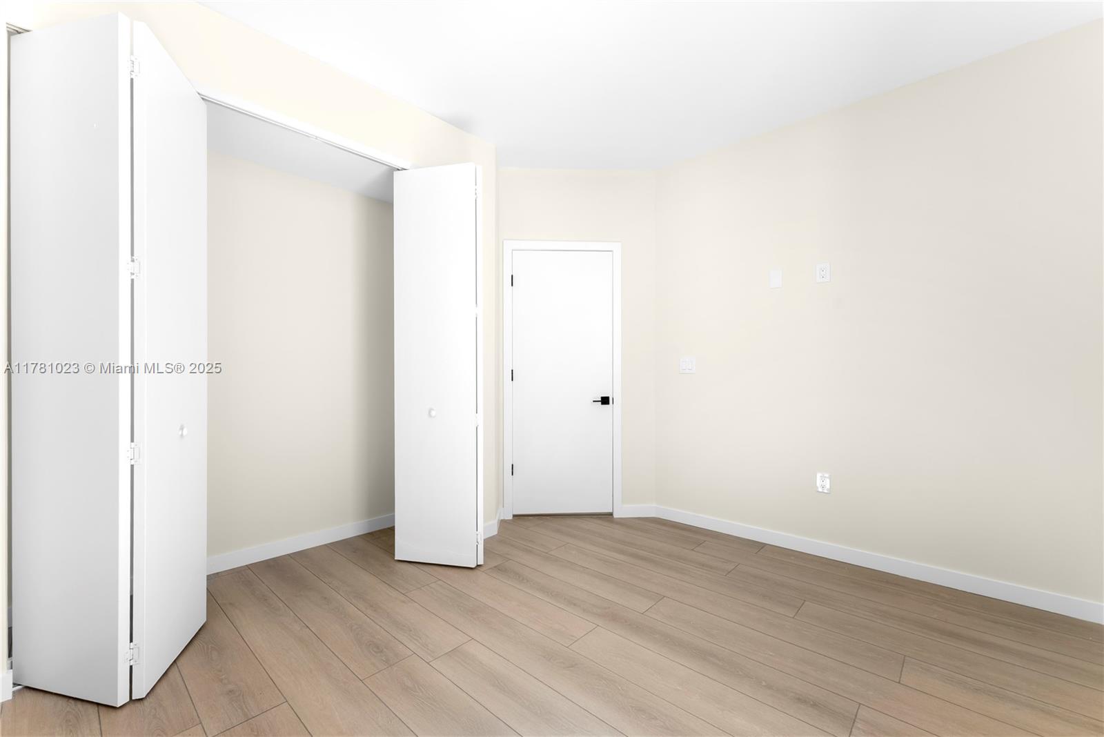 CALIZA - Residential