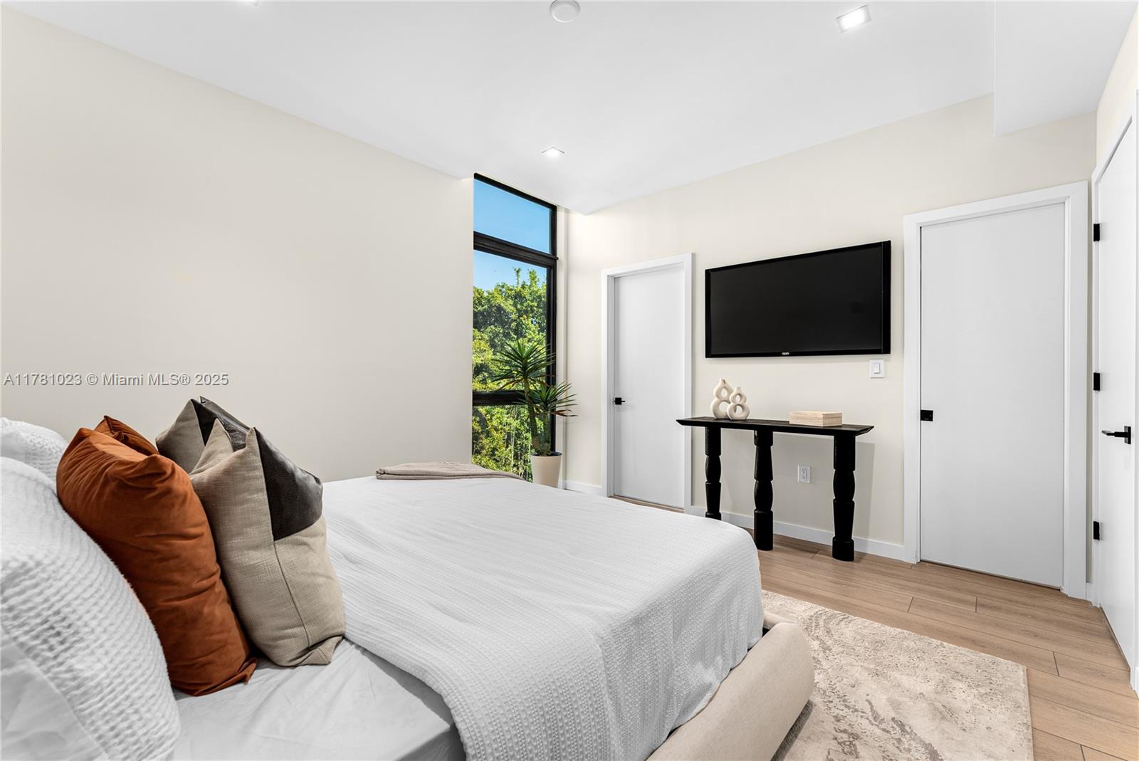 CALIZA - Residential