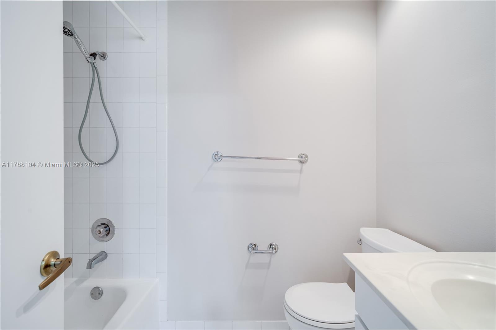 WEITZER KILLIAN PLACE - Residential Lease