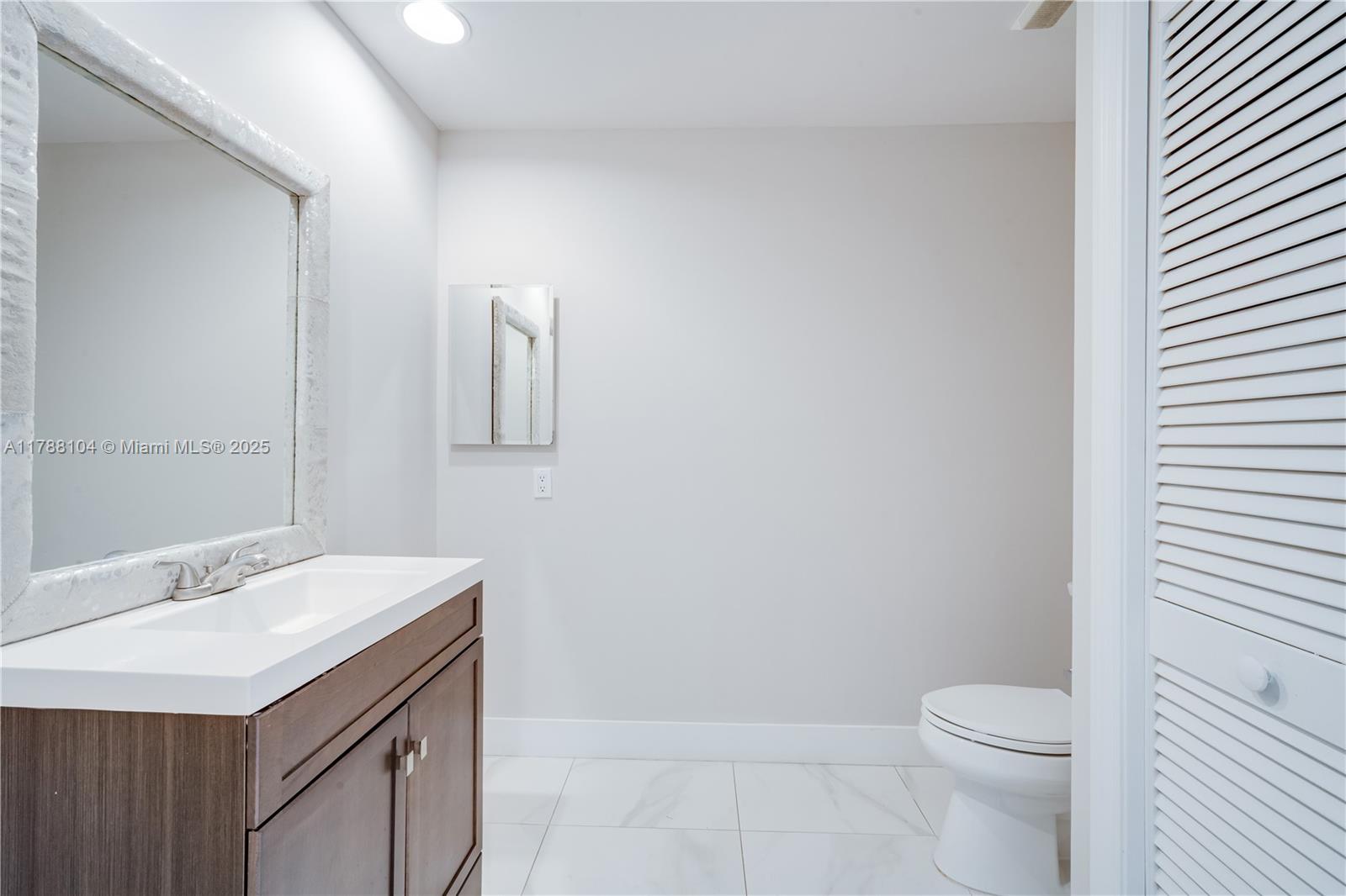 WEITZER KILLIAN PLACE - Residential Lease