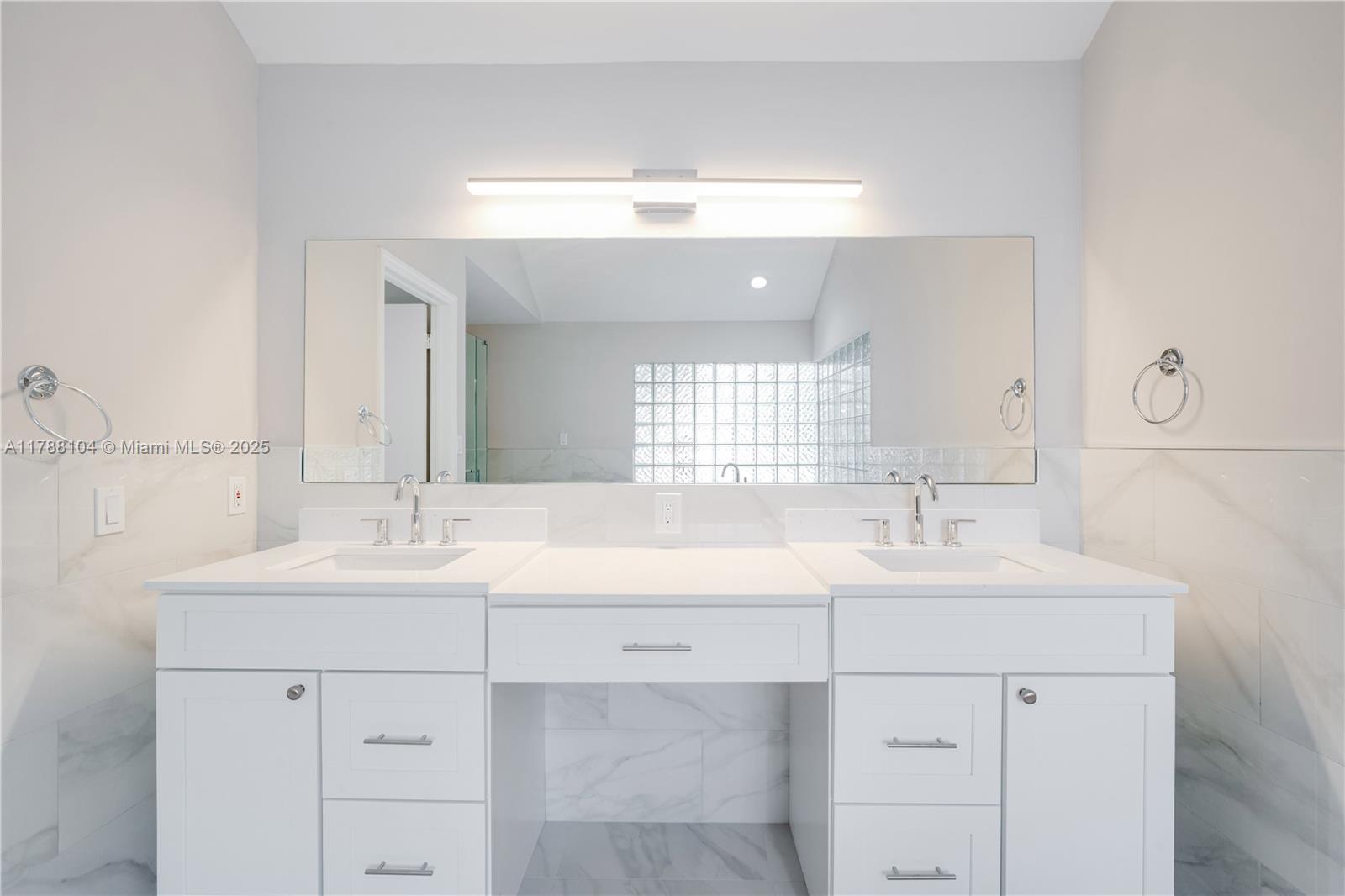 WEITZER KILLIAN PLACE - Residential Lease