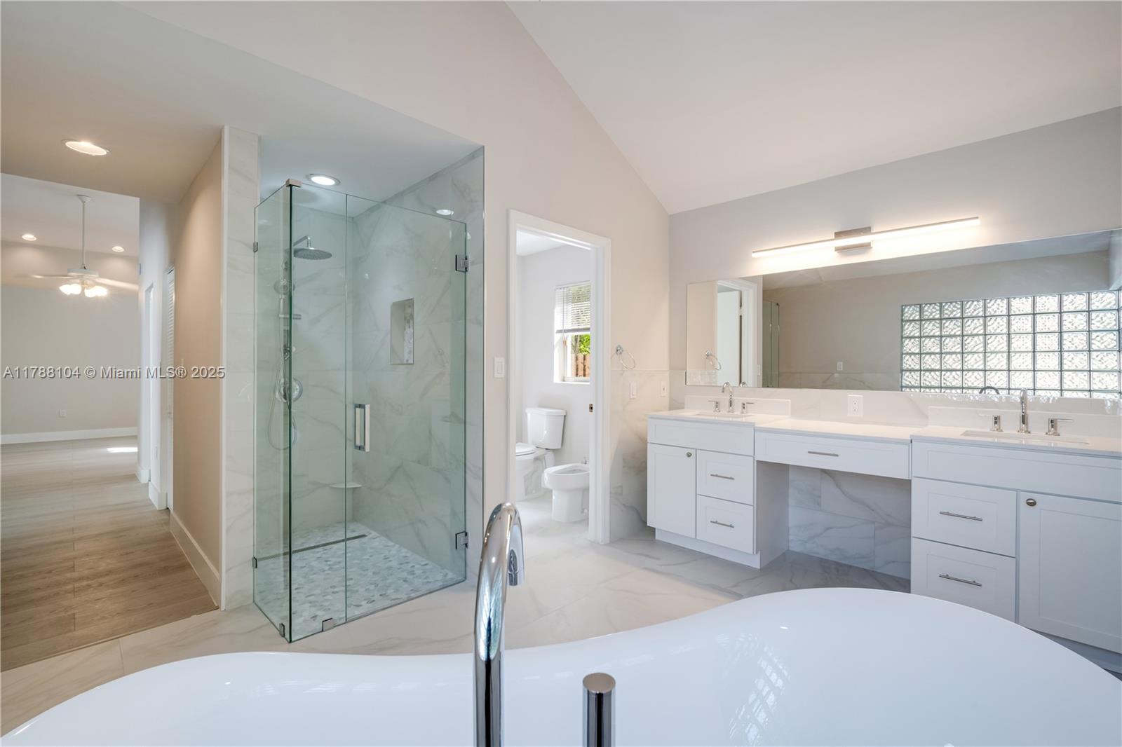 WEITZER KILLIAN PLACE - Residential Lease