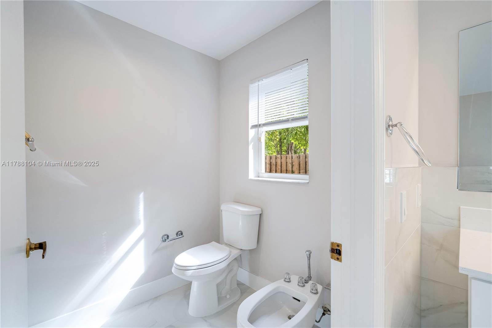 WEITZER KILLIAN PLACE - Residential Lease