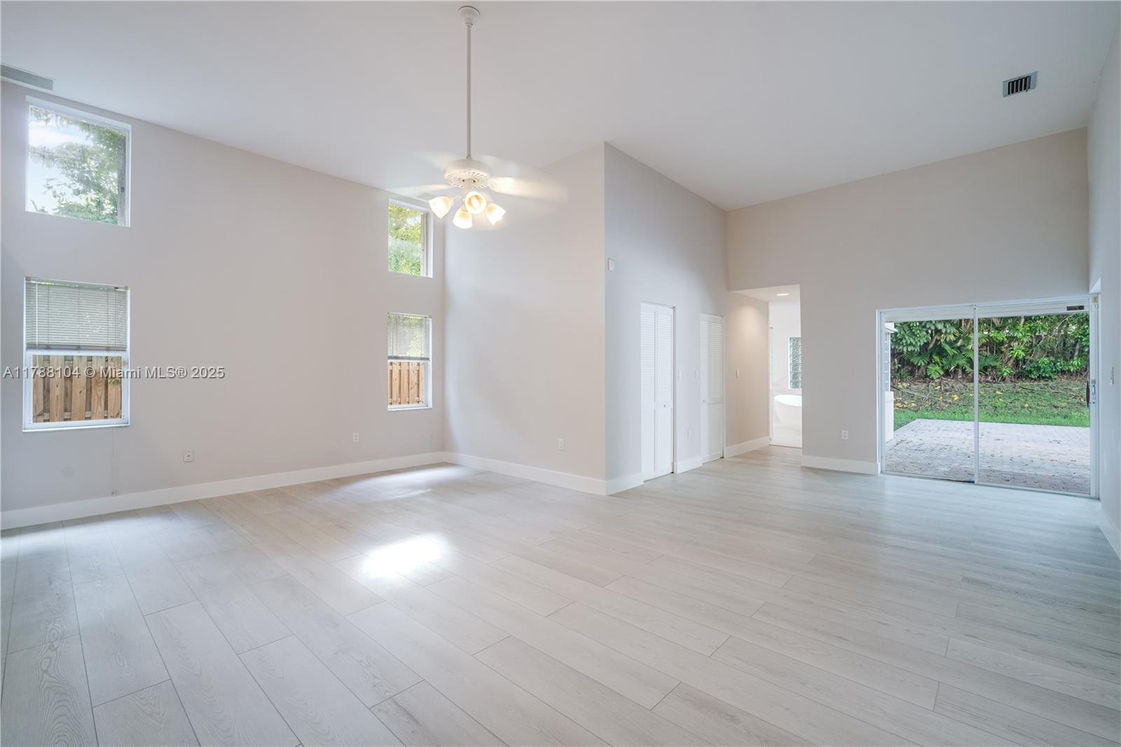 WEITZER KILLIAN PLACE - Residential Lease