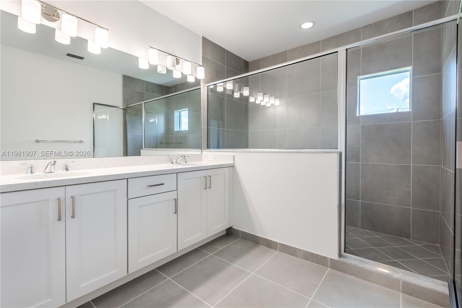 DEERFIELD CROSSING - Residential Lease