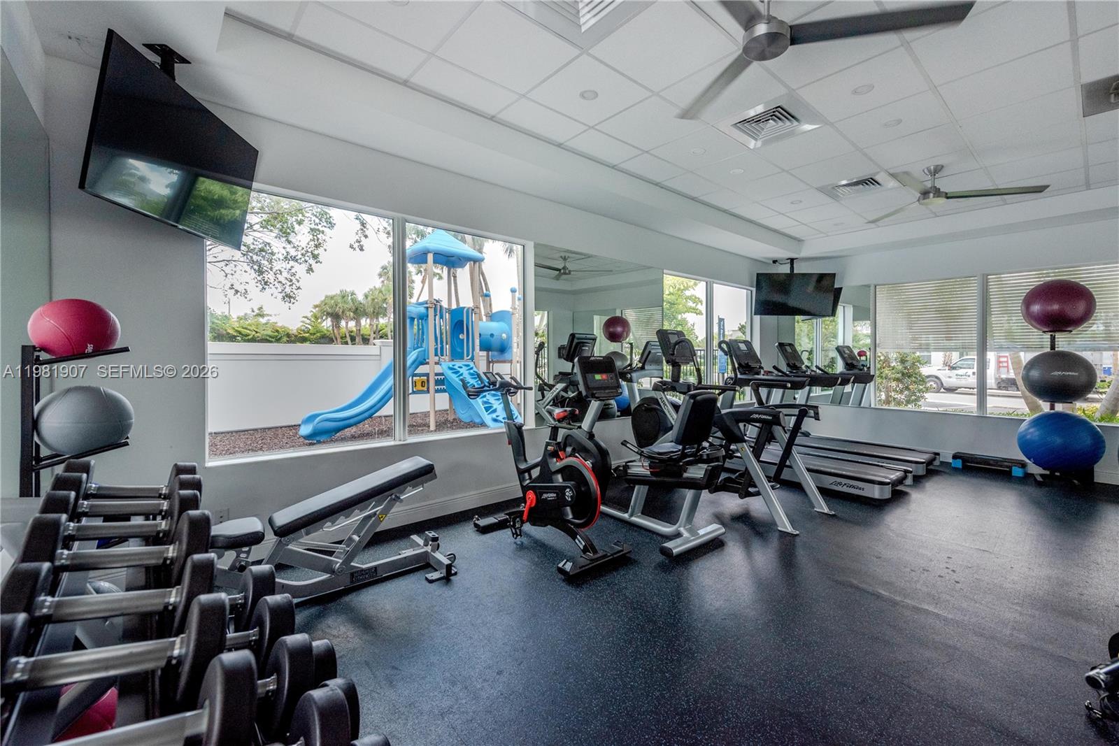 DEERFIELD CROSSING - Residential Lease