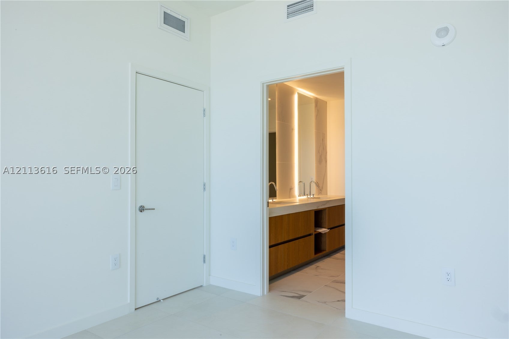 1400 Biscayne Blvd 1204