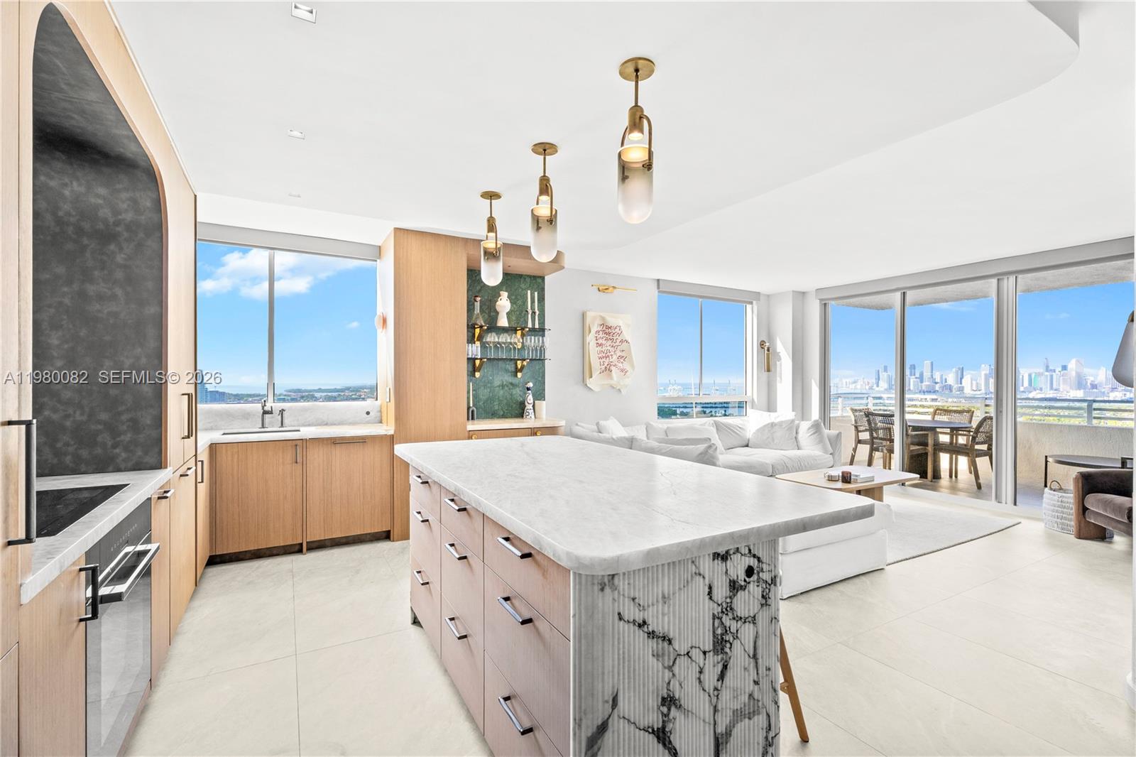 THE WAVERLY AAT SOUTH BEAC - Residential Lease