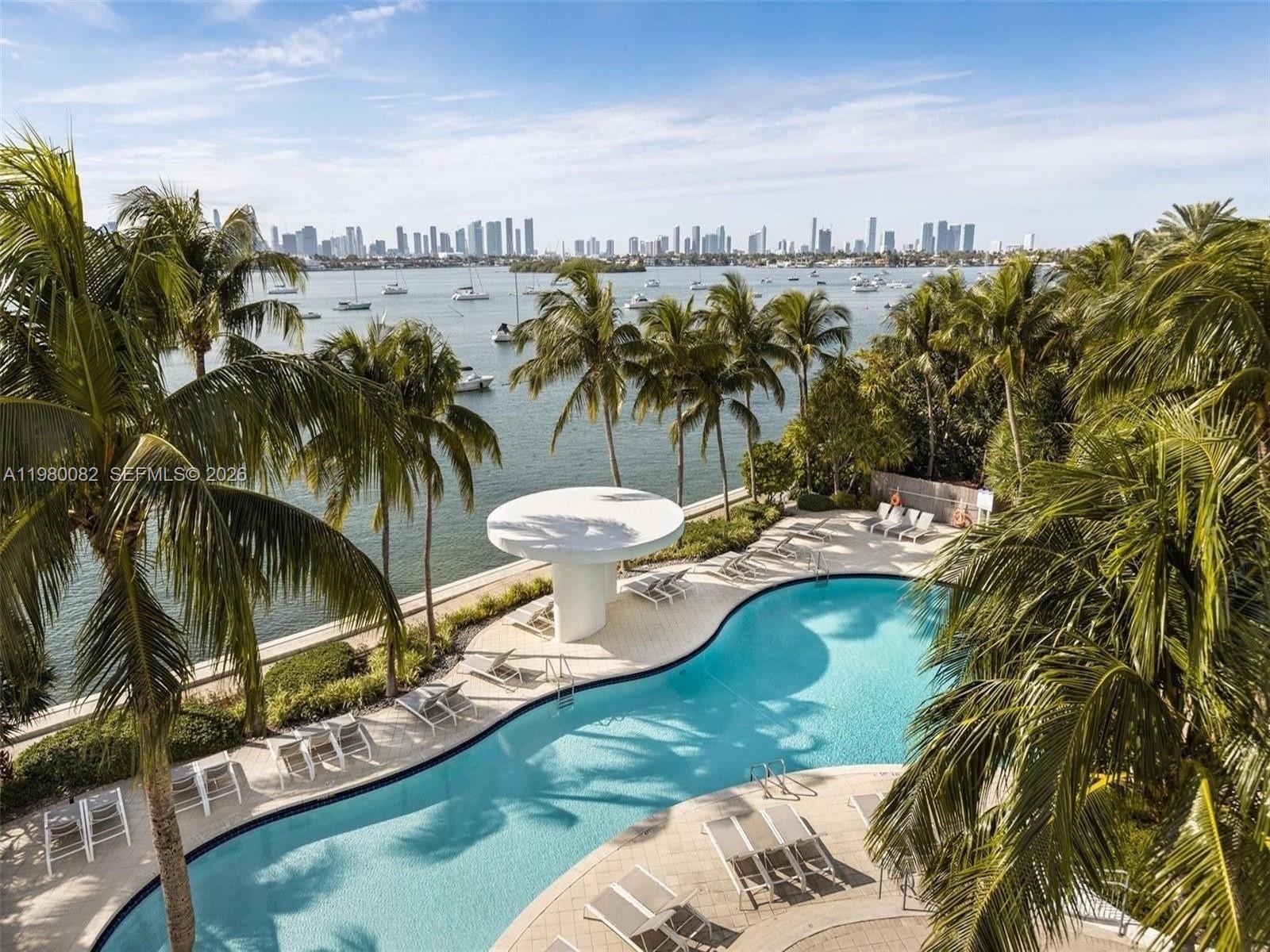 THE WAVERLY AAT SOUTH BEAC - Residential Lease