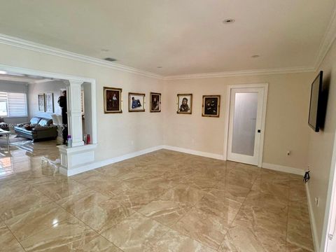 Single Family Residence in Hialeah FL 5431 9th Ct 4.jpg