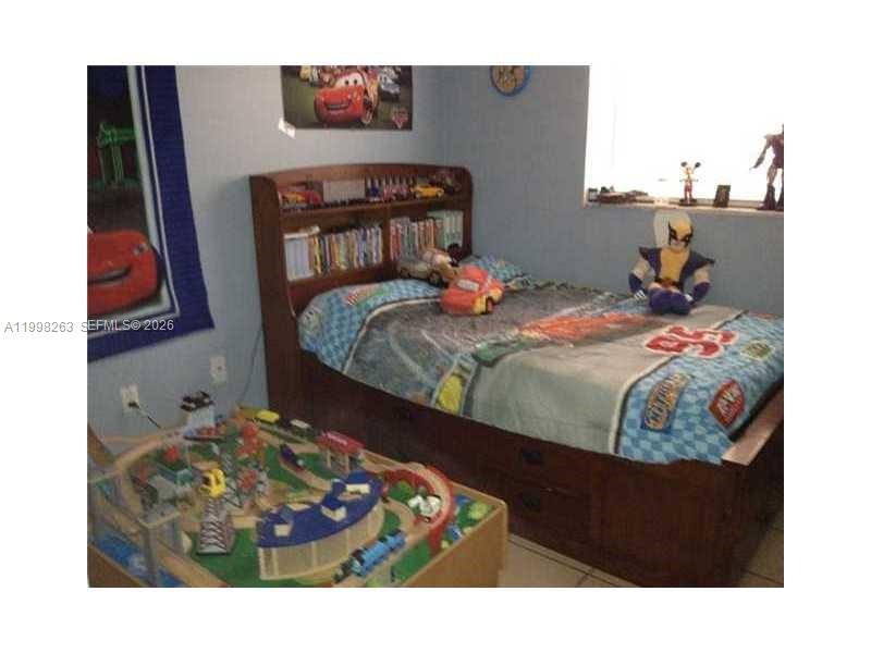 11449 NW 89 CT