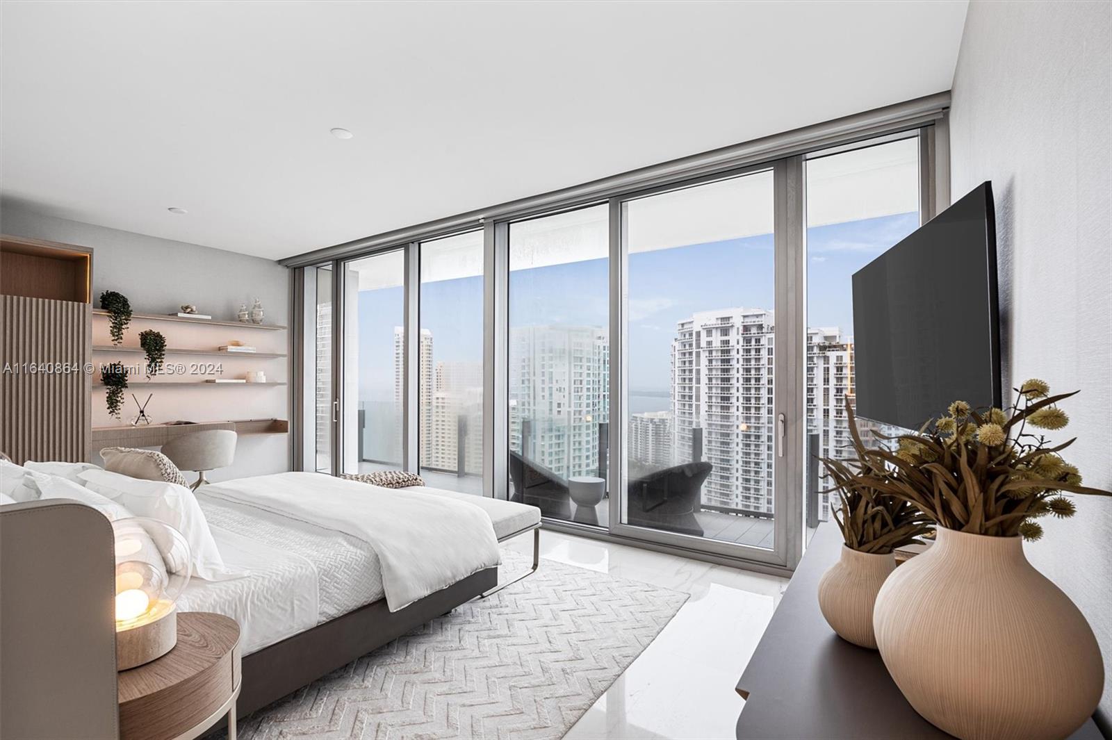 ASTON MARTIN RESIDENCES - Residential