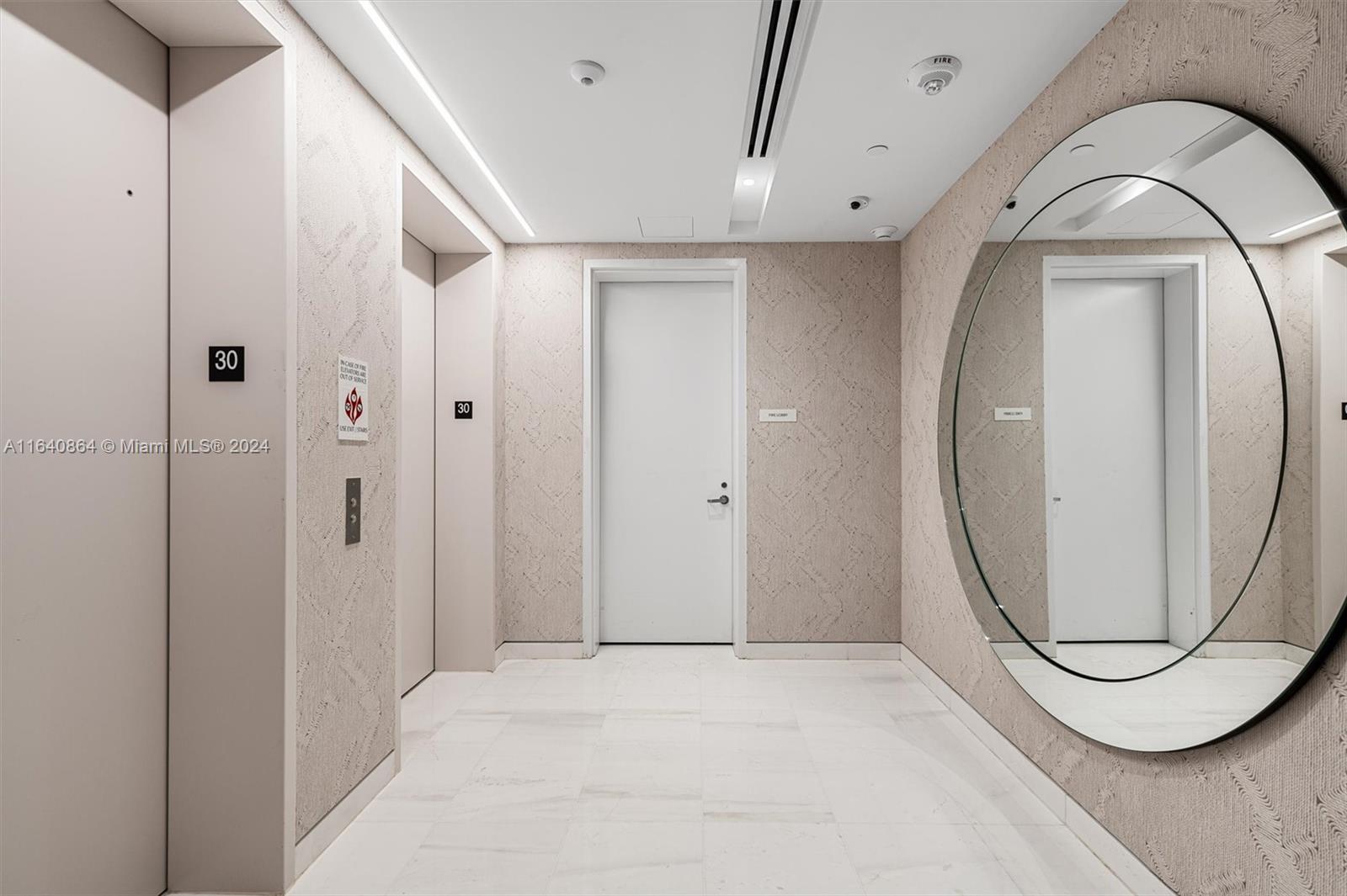 ASTON MARTIN RESIDENCES - Residential