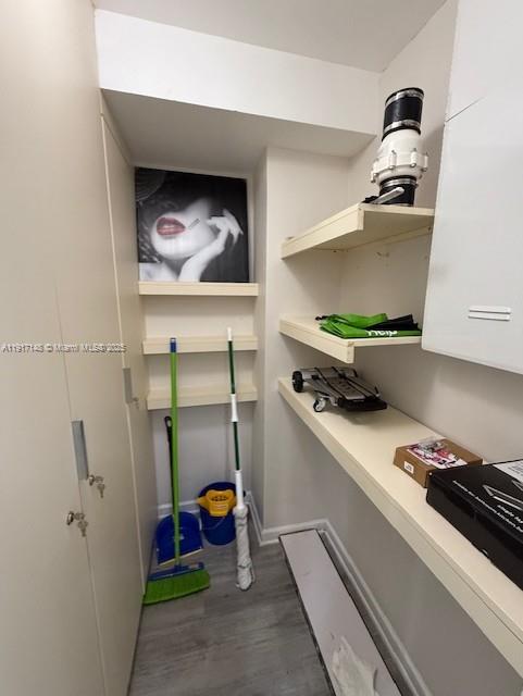 HARBOUR HOUSE - Residential Lease