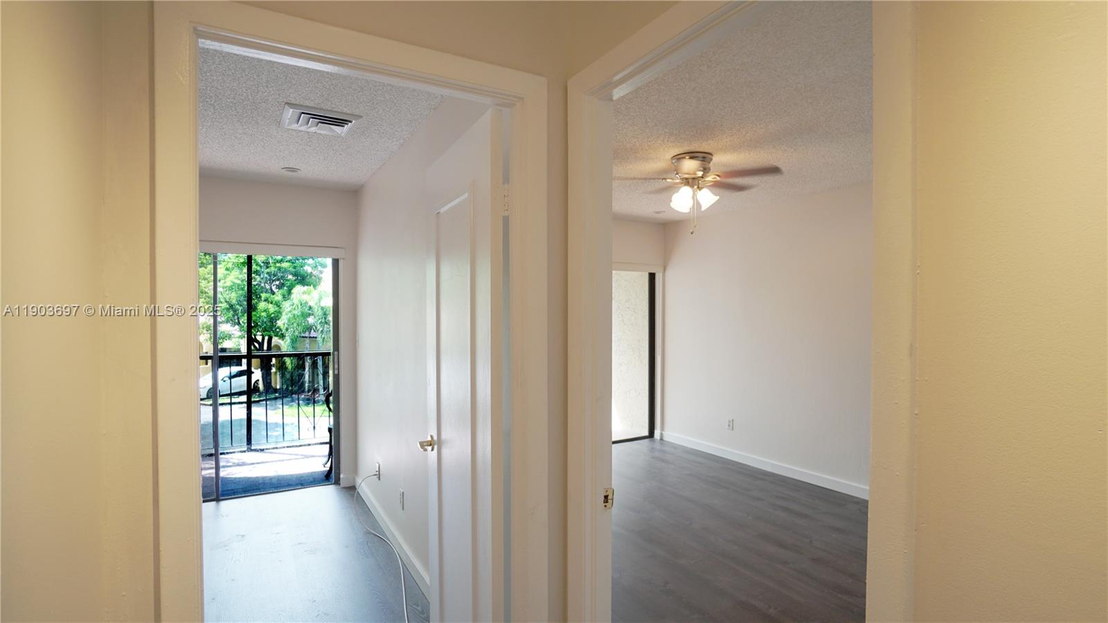 COSTA DEL SOL CONDO NO 3 - Residential