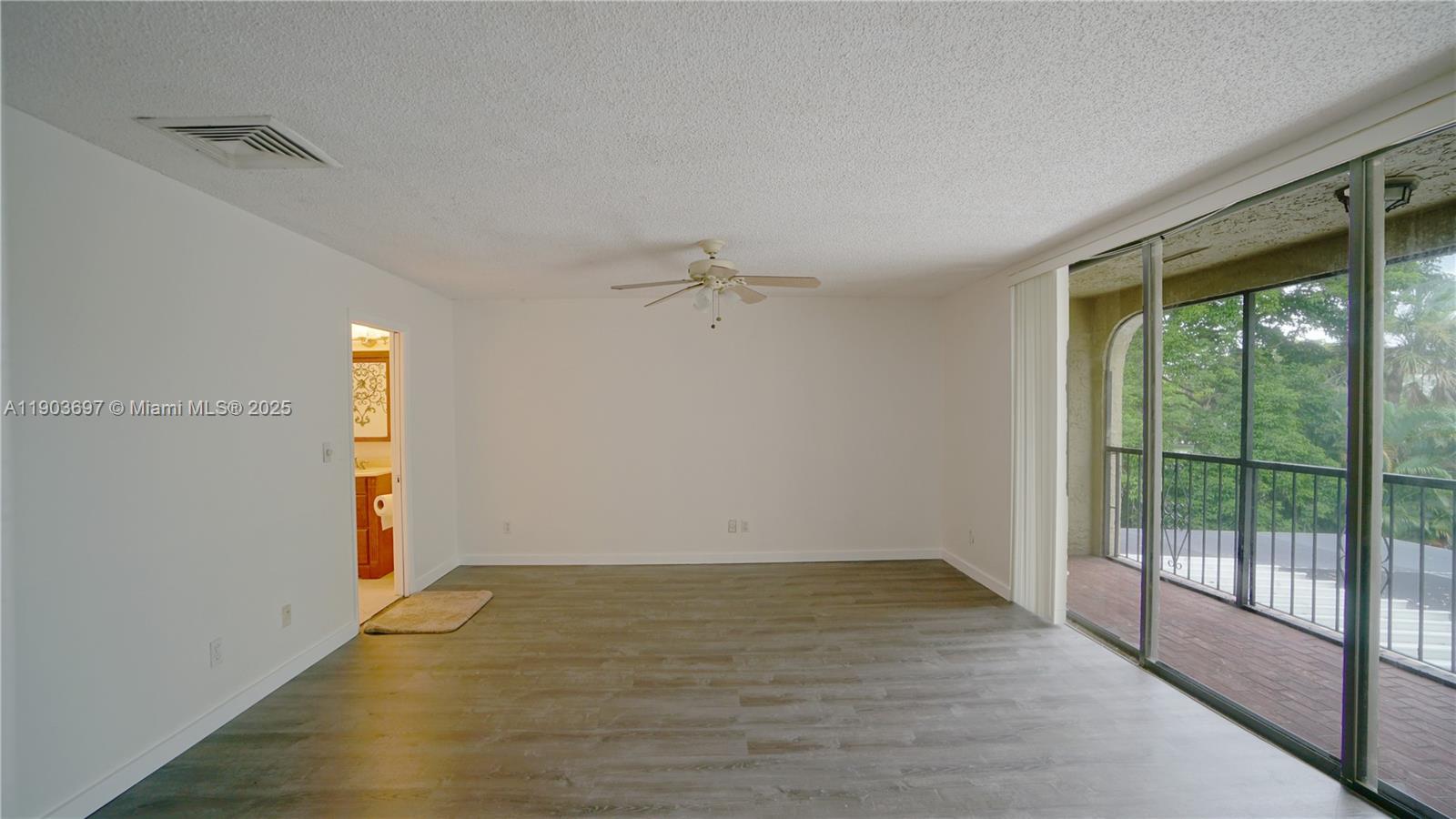 COSTA DEL SOL CONDO NO 3 - Residential