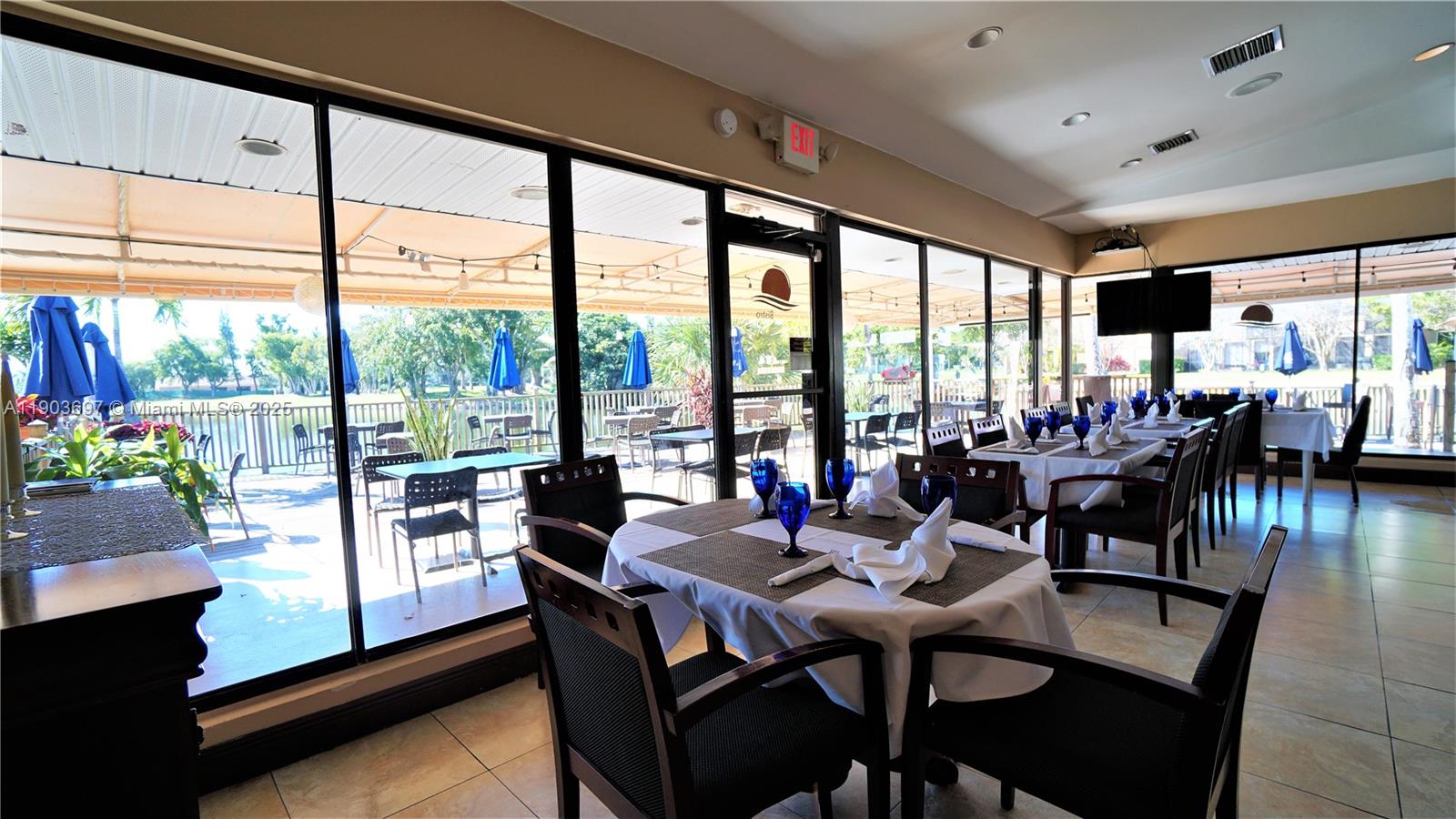 COSTA DEL SOL CONDO NO 3 - Residential