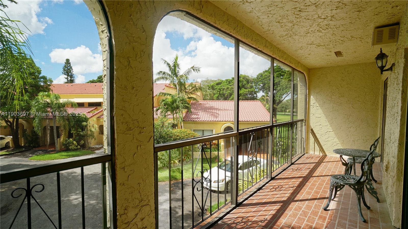 COSTA DEL SOL CONDO NO 3 - Residential