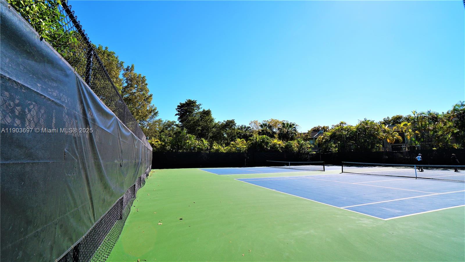 COSTA DEL SOL CONDO NO 3 - Residential