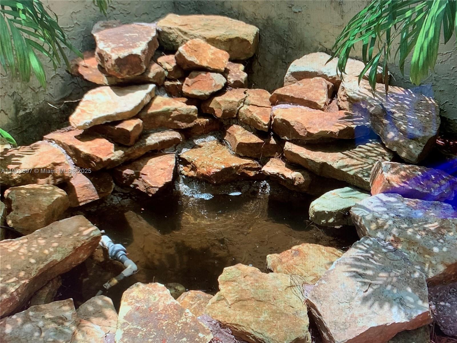 COSTA DEL SOL CONDO NO 3 - Residential