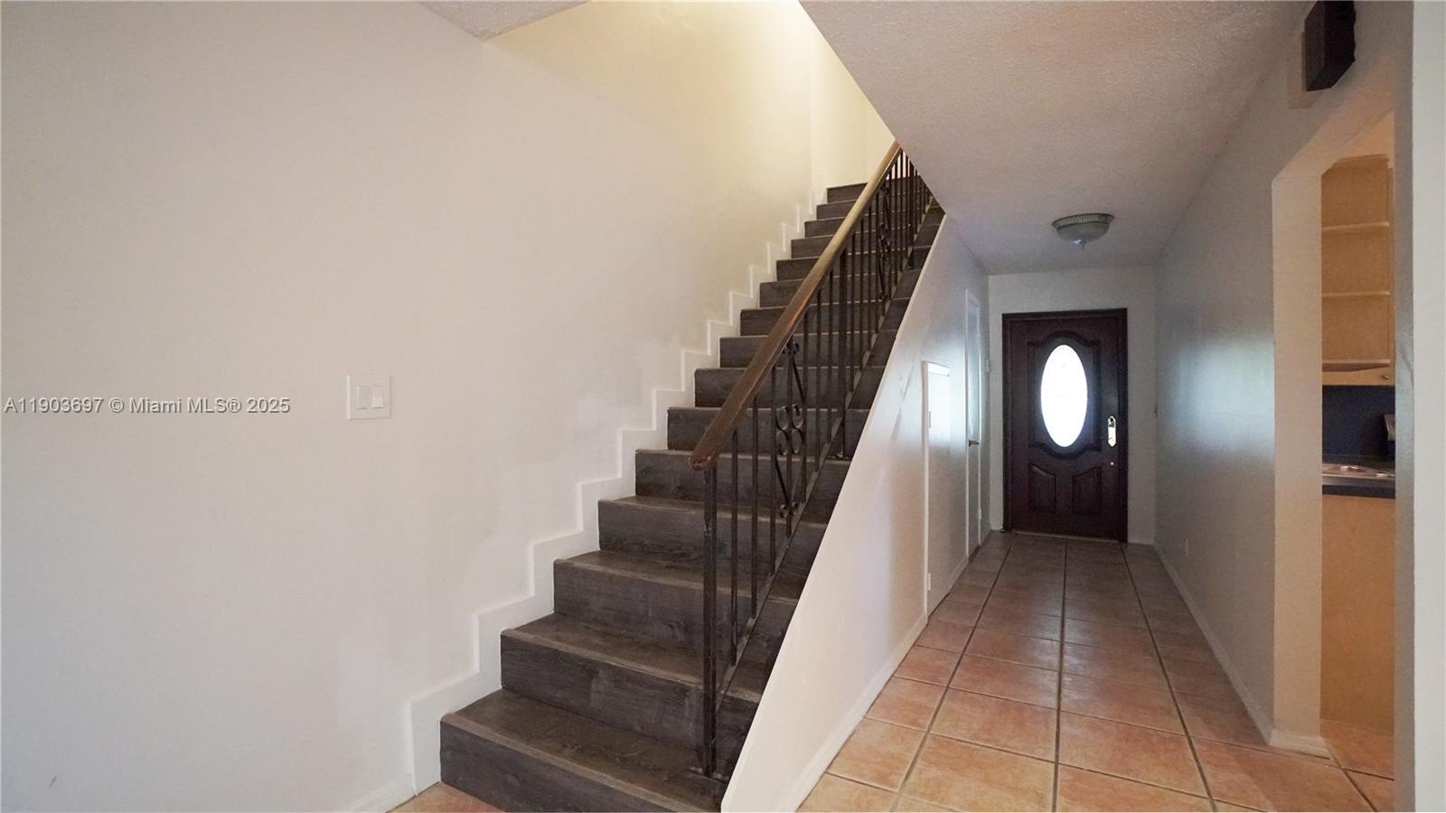 COSTA DEL SOL CONDO NO 3 - Residential