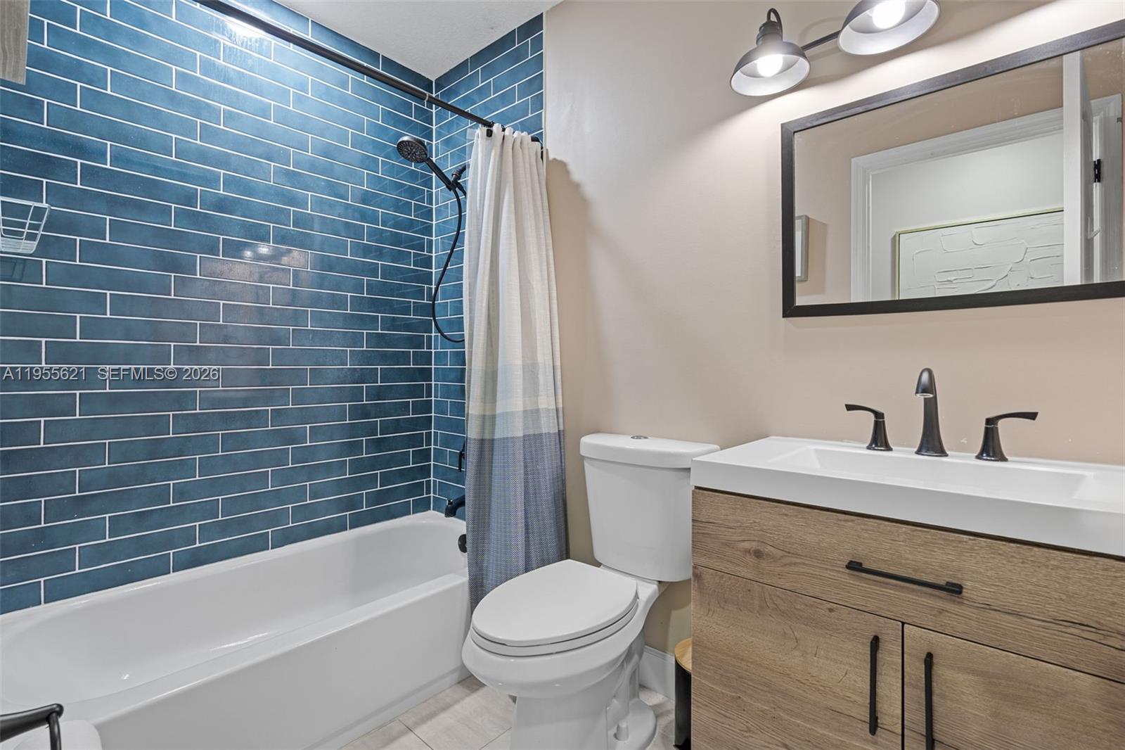 AVOCADOS BEST - Residential