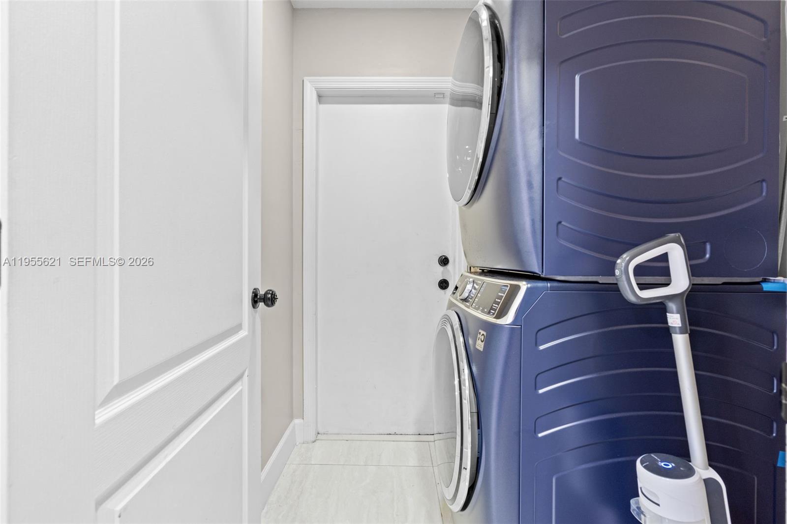 AVOCADOS BEST - Residential