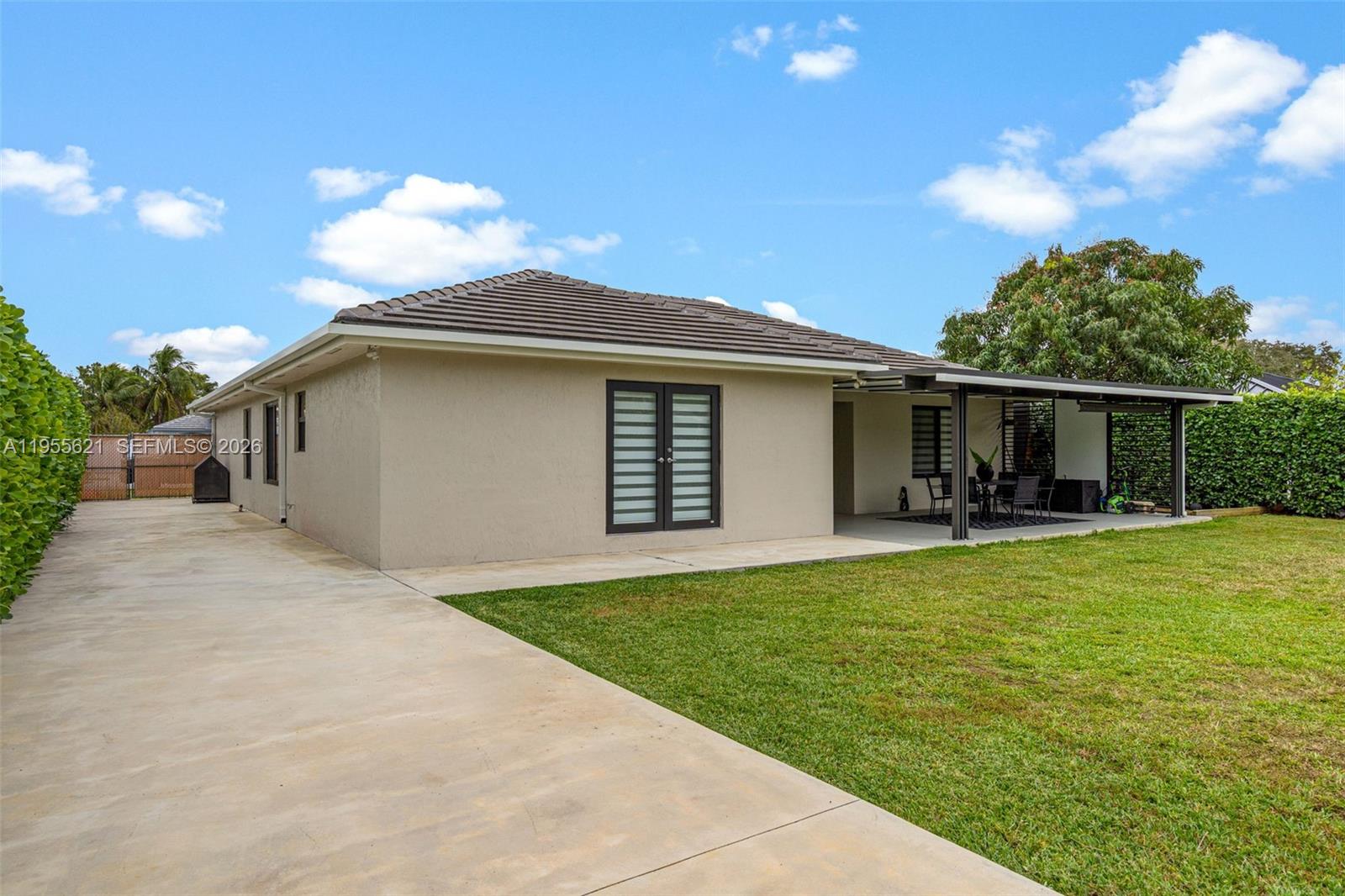 AVOCADOS BEST - Residential