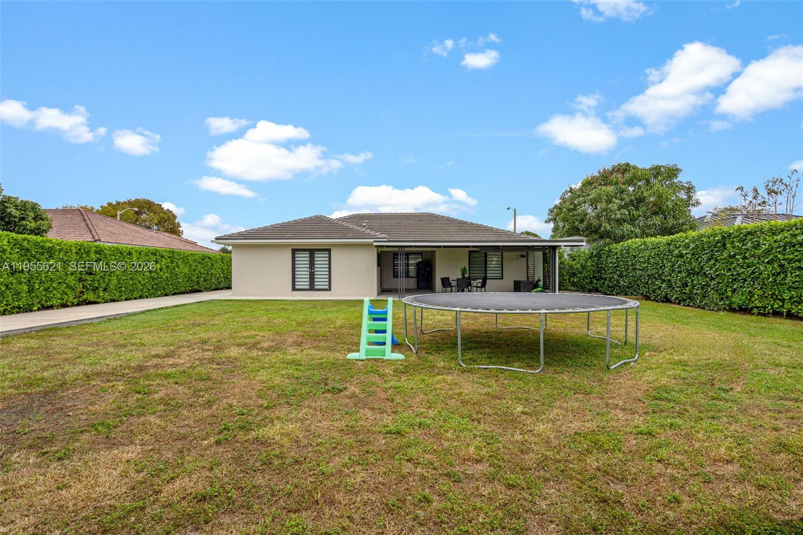 AVOCADOS BEST - Residential