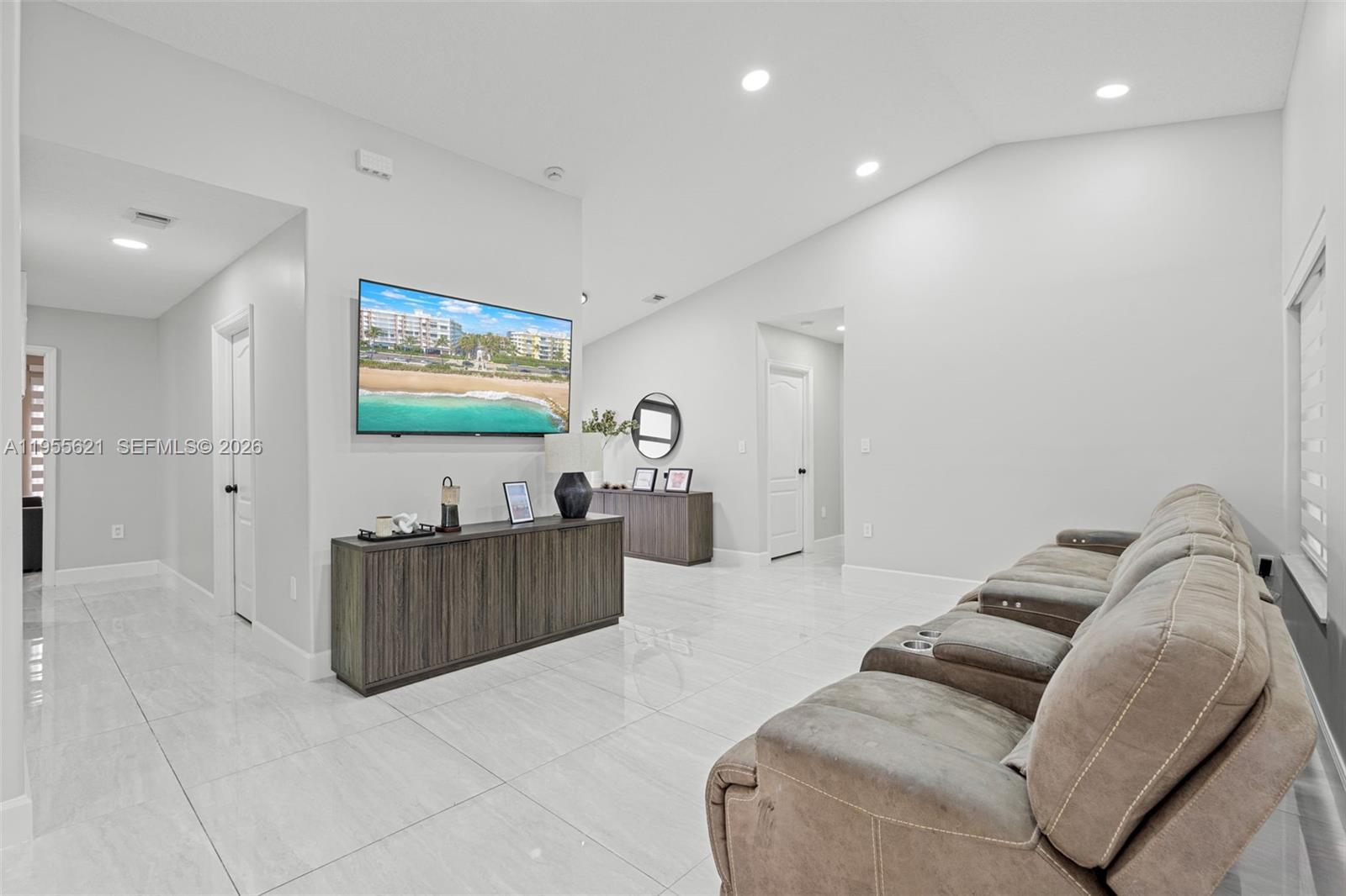 AVOCADOS BEST - Residential