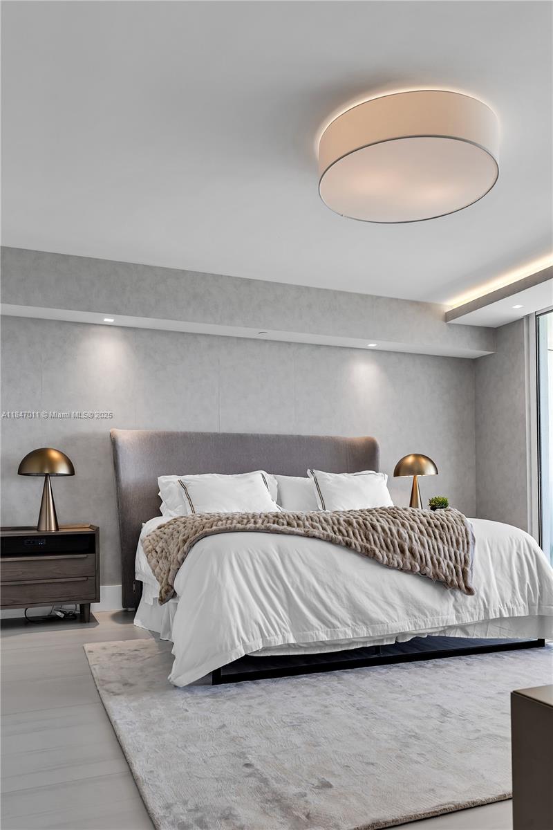 BEACH CLUB TWO CONDO - Residential Lease