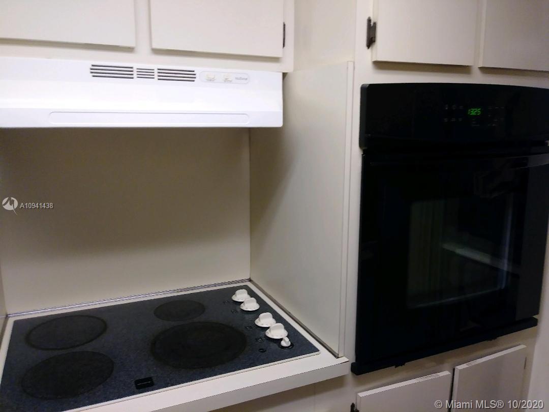 BRICKELL TOWNHOUSE CONDO - Residential