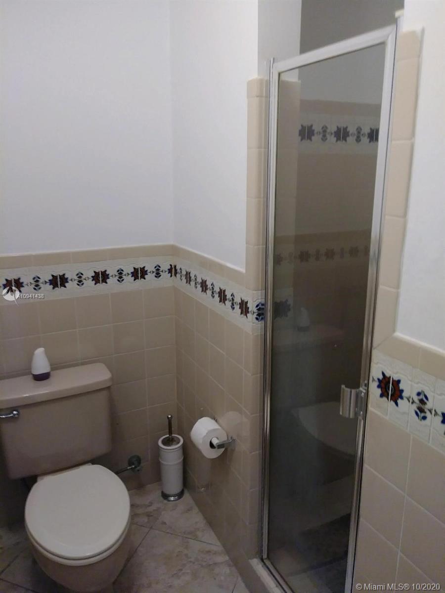 BRICKELL TOWNHOUSE CONDO - Residential