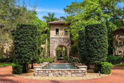 Photo of 6201 SW 96th St, Pinecrest, FL 33156 (MLS # A11985911)