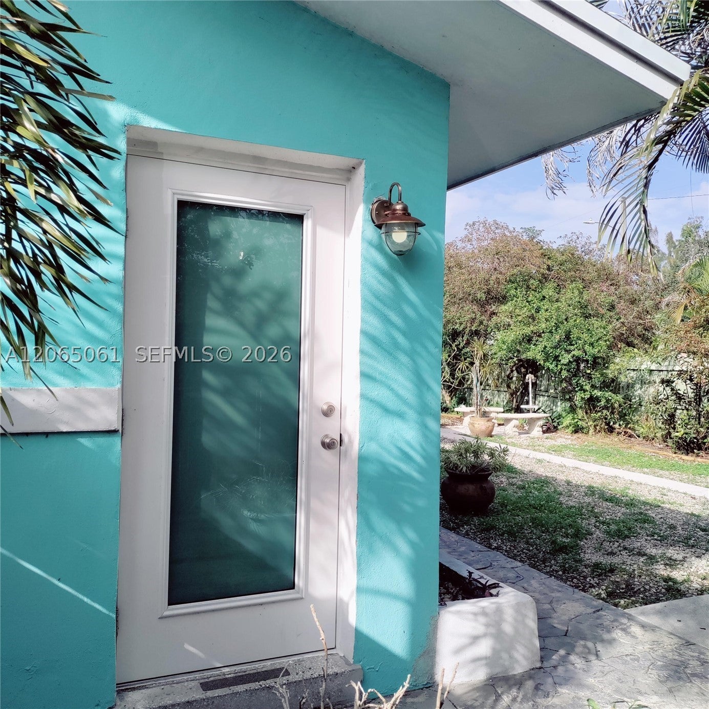 123-125 SW 19th Ave 1-3