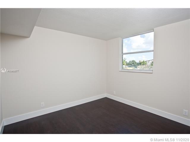 RIOPLAZA CONDOMINIUM NORT - Residential Lease