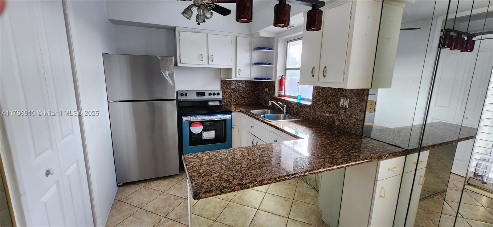 BONNIE VILLA APTS CO-OP - Residential Income