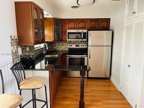 BONNIE VILLA APTS CO-OP - Residential Income