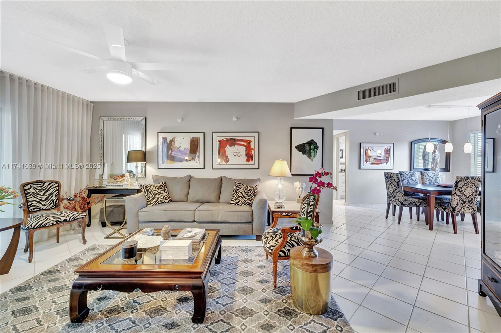 SAPPHIRE CONDO - Residential