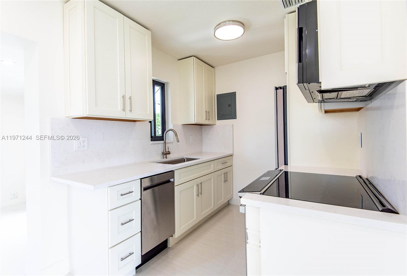 NEW SO MIAMI HEIGHTS SEC - Residential