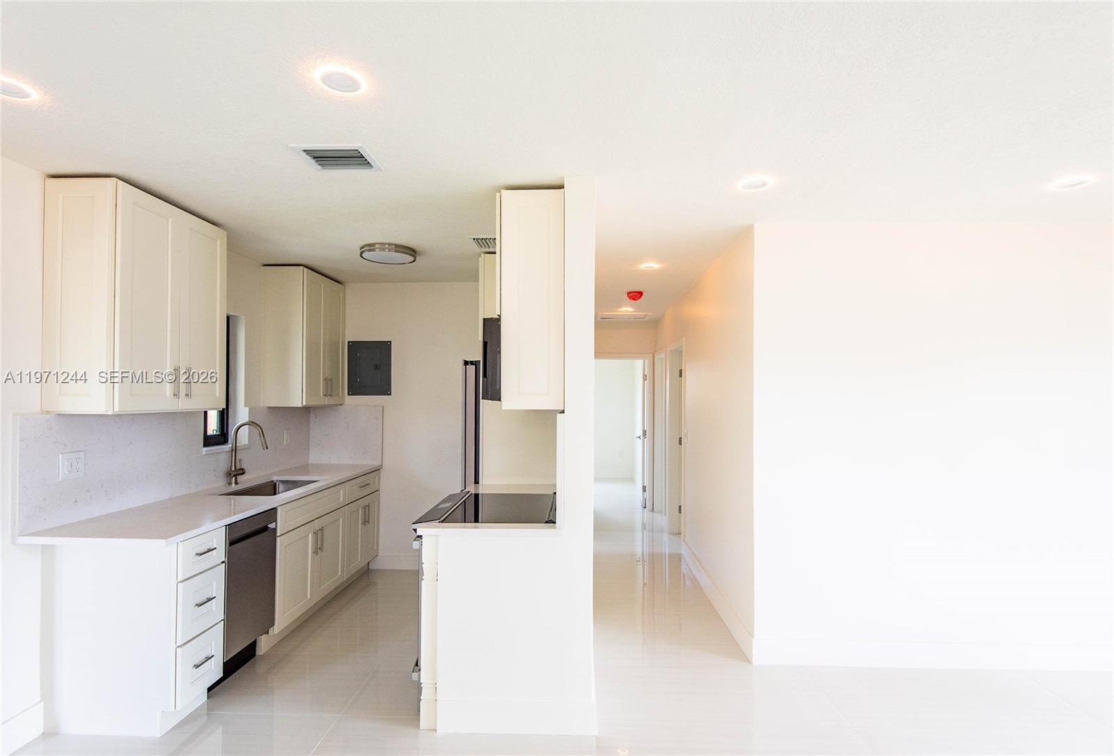 NEW SO MIAMI HEIGHTS SEC - Residential