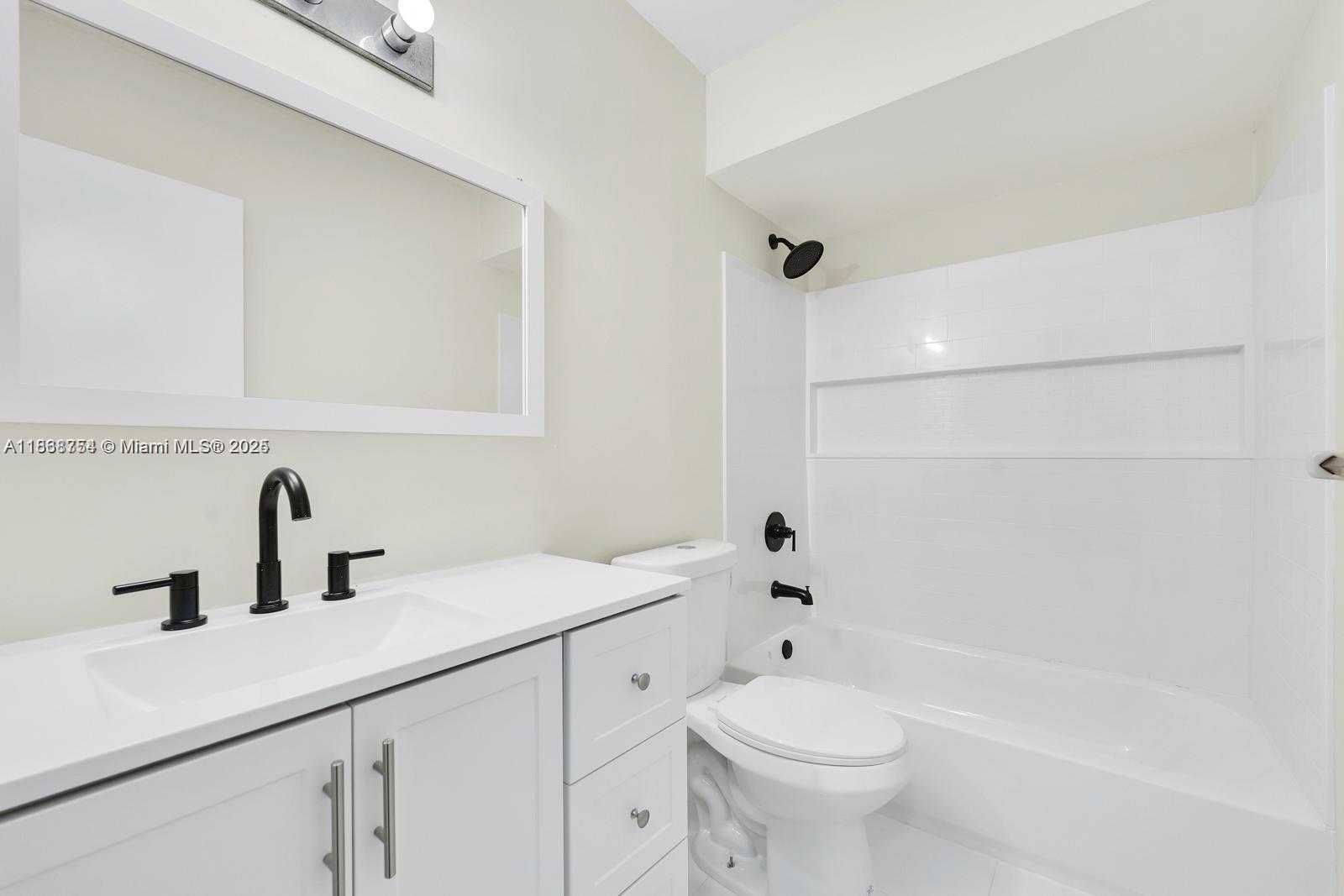 WESTWIND LAKES SEC 6 - Residential