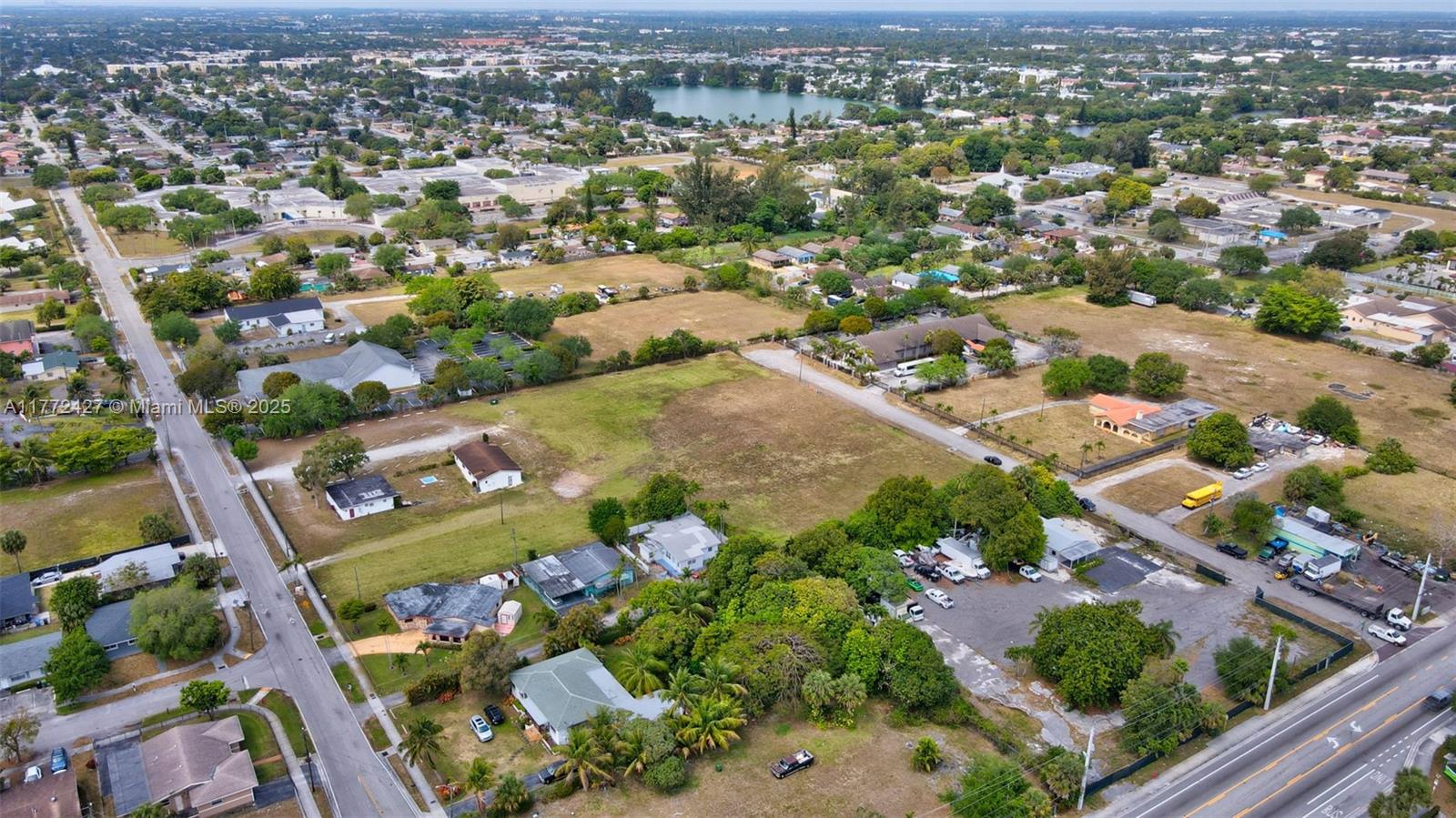 ARROWHEAD ESTATES 21-27 B - Commercial Sale