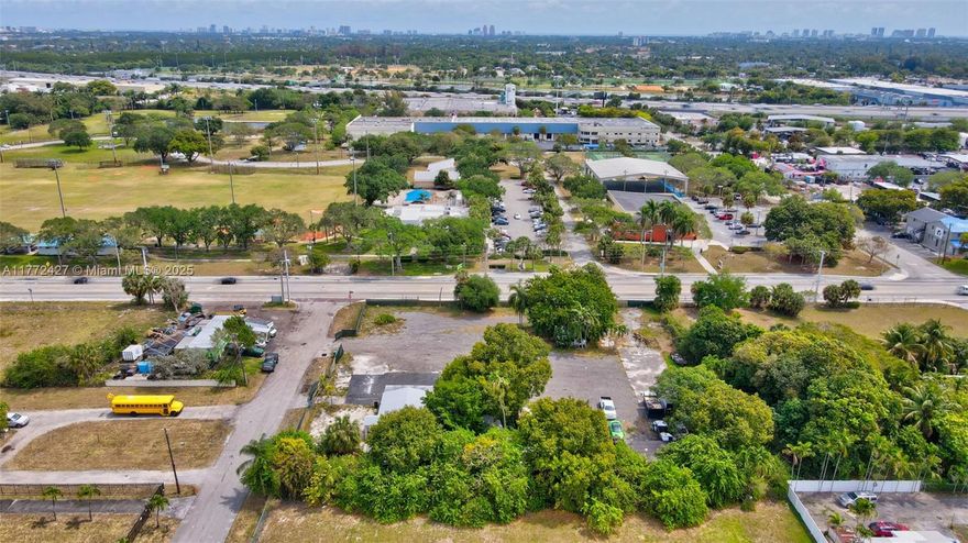 This 1.21-acre commercial property, commercial zoning, is a fantastic investment opportunity in a high-traffic area near I-95, retail stores, and major roadways. The property includes an office and small storage, making it ideal for immediate business operations. With ample space for parking and future expansion, this location is perfect for retail, professional offices, automobile, truck and recreational accessories, sales and installation, allow almost everything. Don't miss this chance to establish your business in a thriving commercial district!
Don’t miss out this property of 1.21 acres, motivated seller, bring me your best offer.