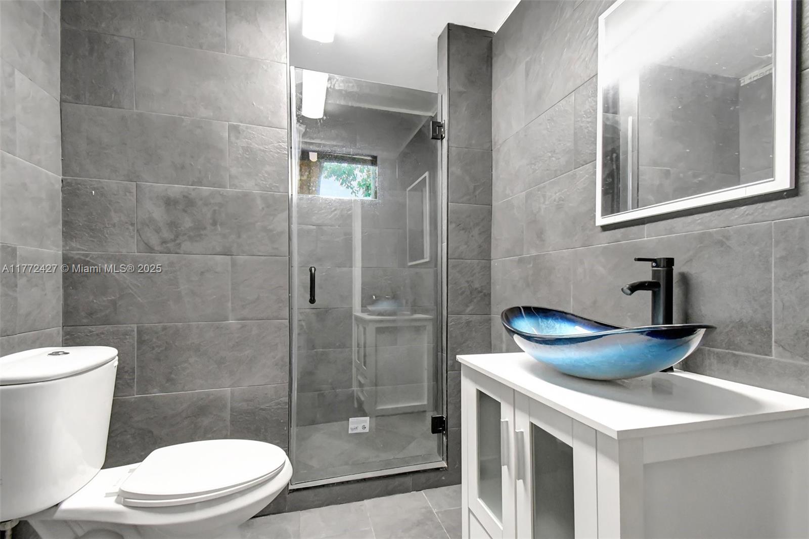 ARROWHEAD ESTATES 21-27 B - Commercial Sale