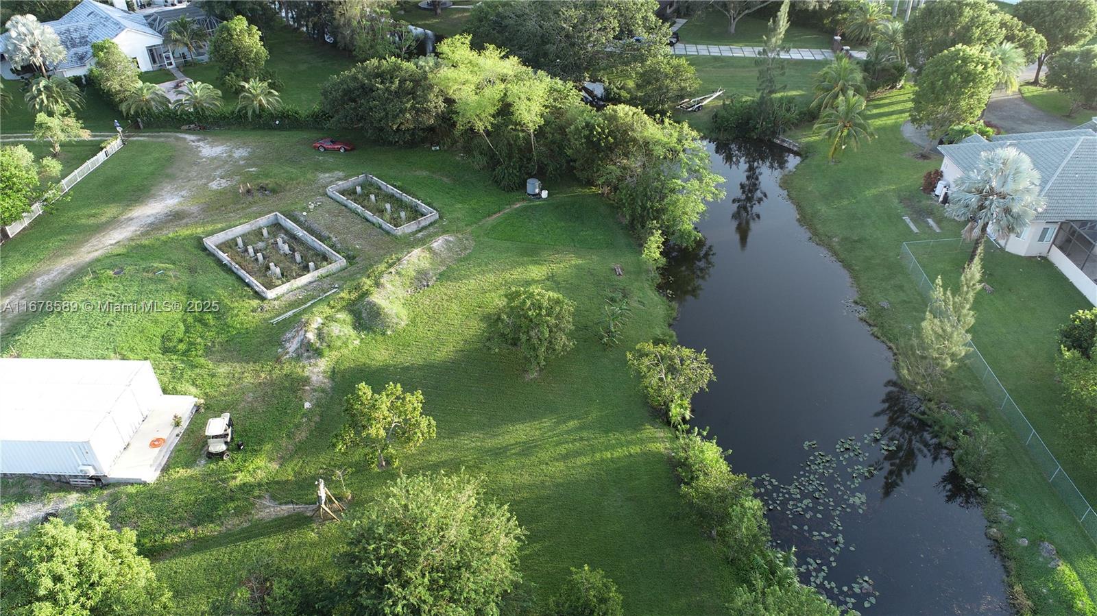 TRAILS OF EL RANCHO ACRES - Residential