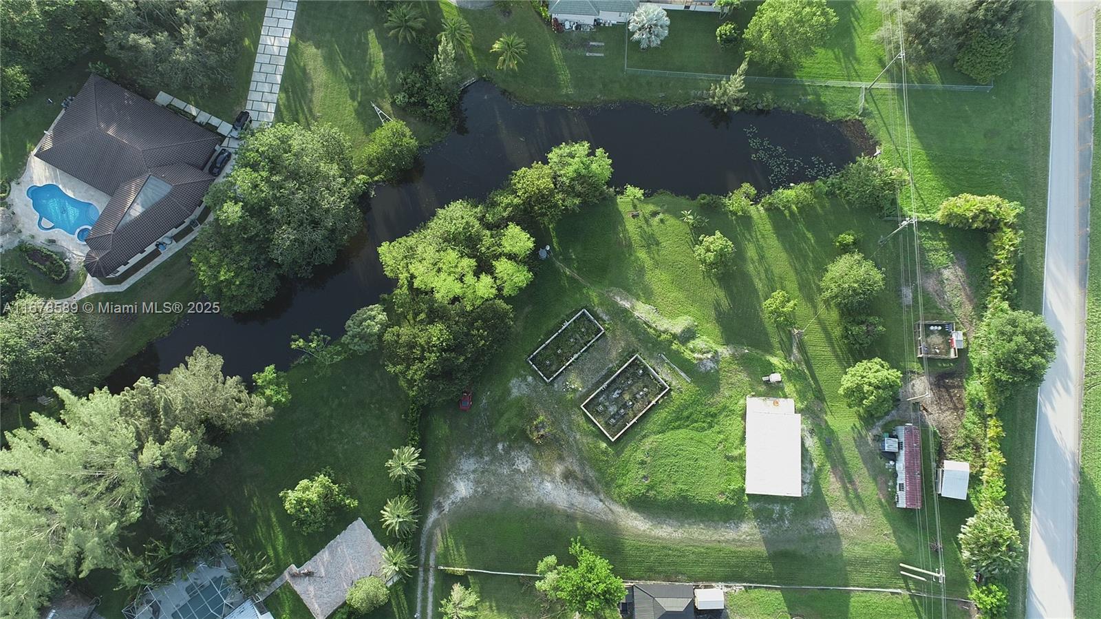 TRAILS OF EL RANCHO ACRES - Residential